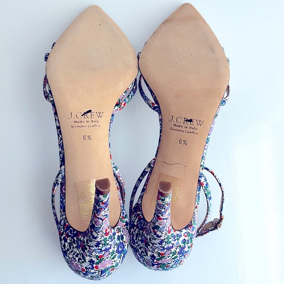 J. Crew Floral Blue & White High Heel Shoes Ankle Strap Made in Italy Size 6.5 - Picture 5 of 5